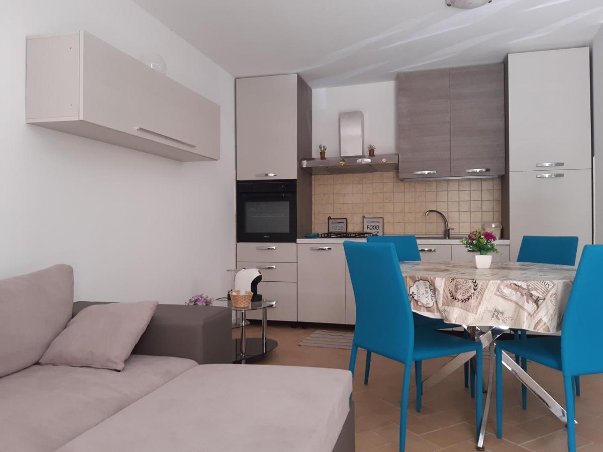 Alla Villa Noto Luaran gambar
