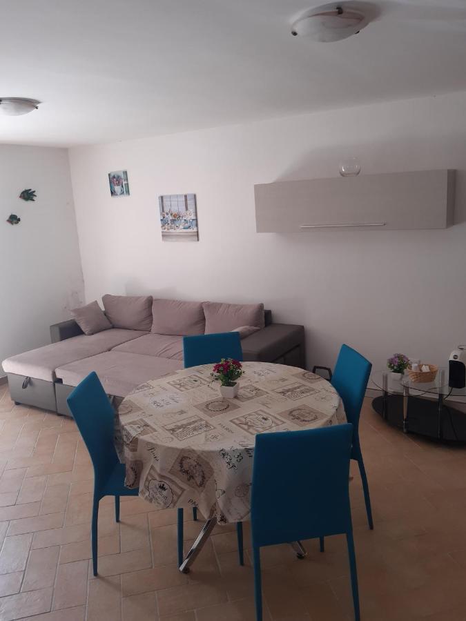 Alla Villa Noto Luaran gambar